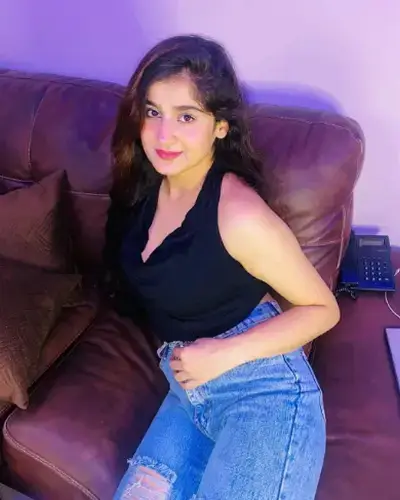 Call Girls Pombhurna