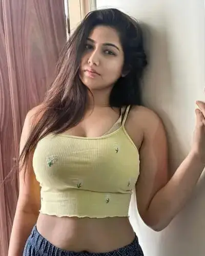 Escorts Pombhurna