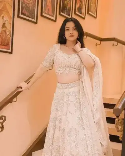 Escort Service In Pombhurna